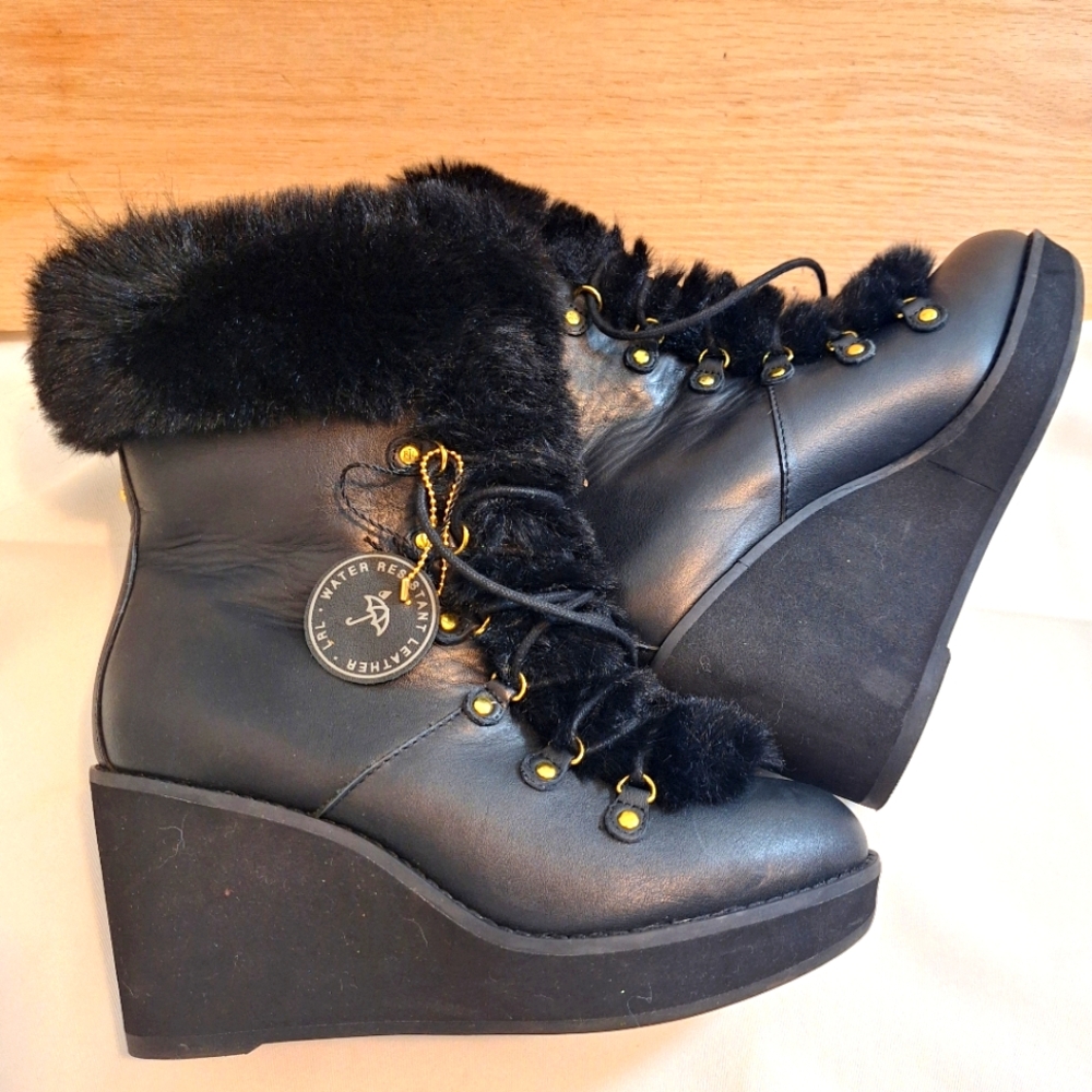 Ralph Lauren Black Leather Faux Fur Lined Wedge Ankle Boots Women's Size 6.5B